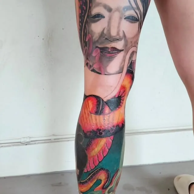 Custom realism sleeve